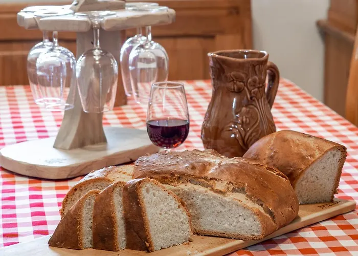 Ferienhaus Zidanica Krstinc Straza